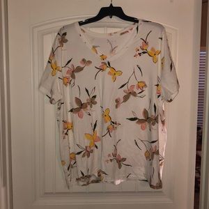 Floral tee